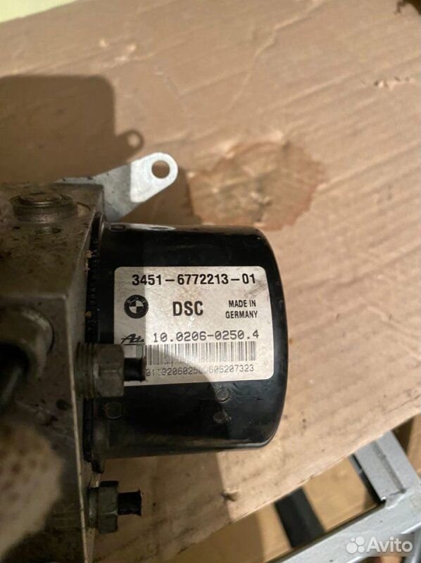 Блок ABS BMW 1 E87 N46B20 2007