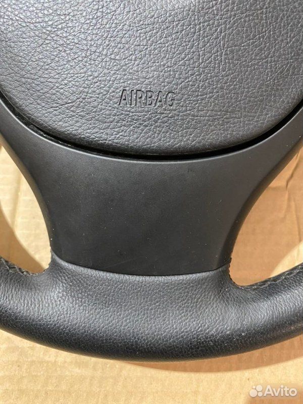 Руль с подушкой BMW 5 F10 N52B30 2010