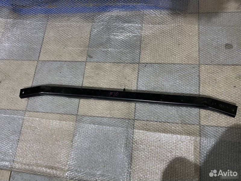 Растяжка передней панели передняя BMW 5 F10 N52B30
