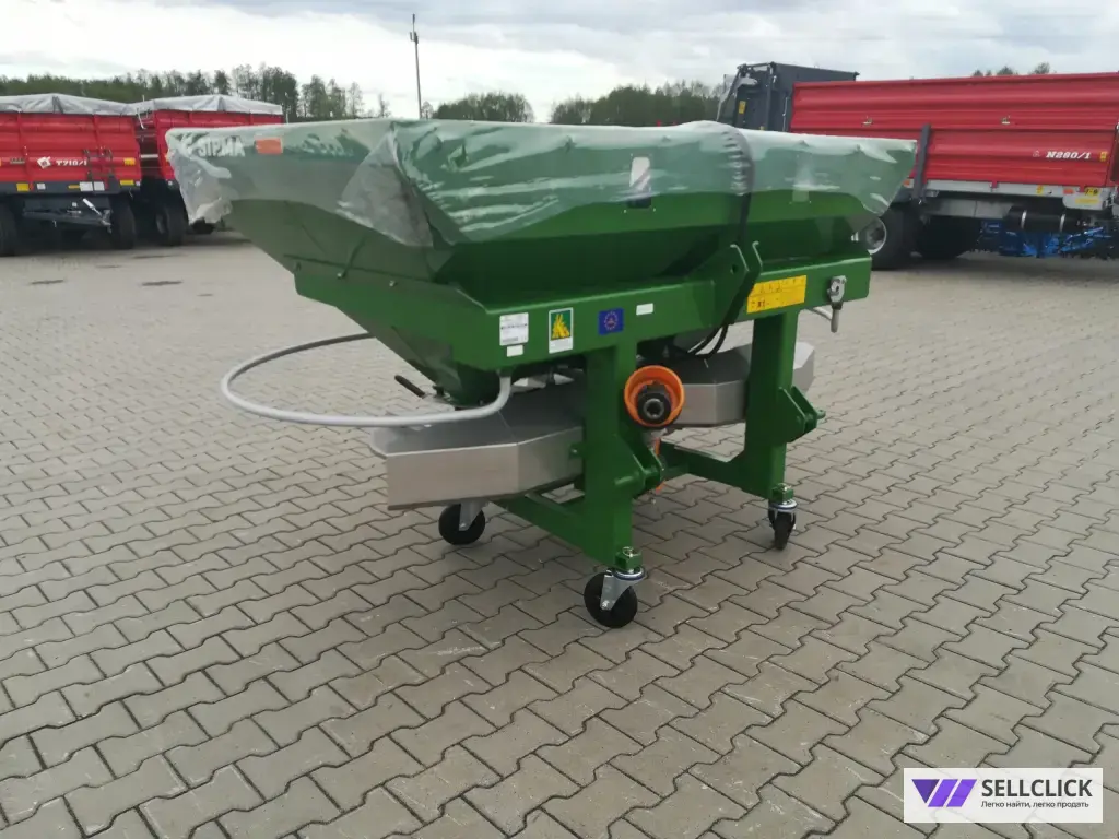 Разбрасыватель минеральных удобрений RN 500/1000 BORYNA 500/1000 л (Сипма)