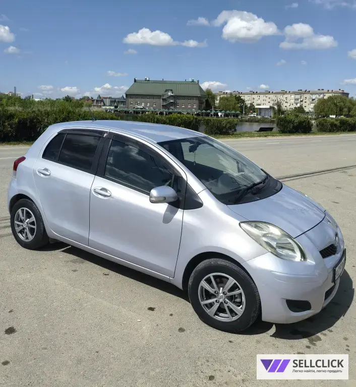 Toyota Vitz 1,0 CVT,  Вариатор, 2009, 210 км