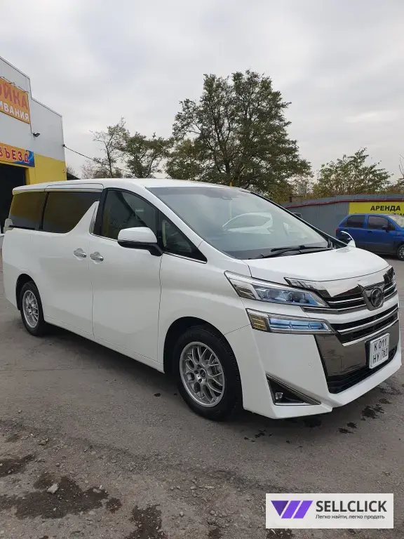 Toyota Vellfire 2,5 Вариатор, 2019, 118000 км