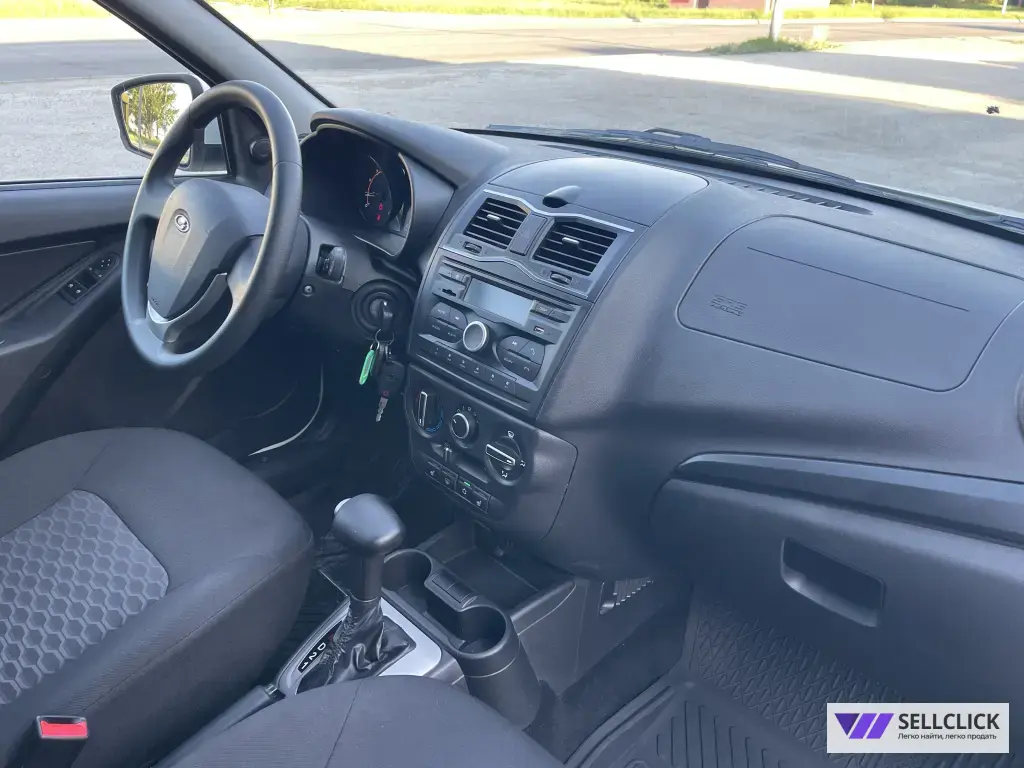 LADA (ВАЗ) Granta 1.6  Автомат, 2019, 76120 км