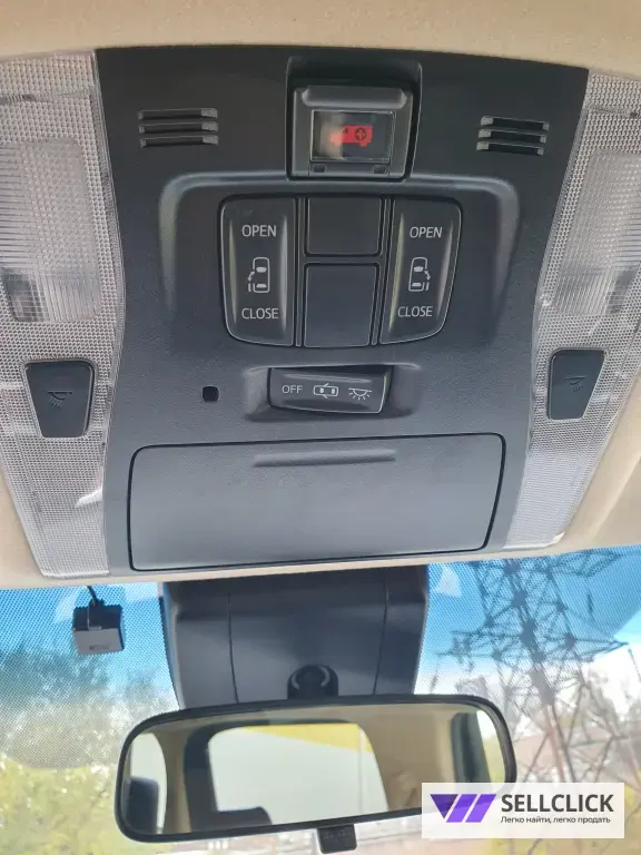 Toyota Vellfire 2,5 Вариатор, 2019, 118000 км