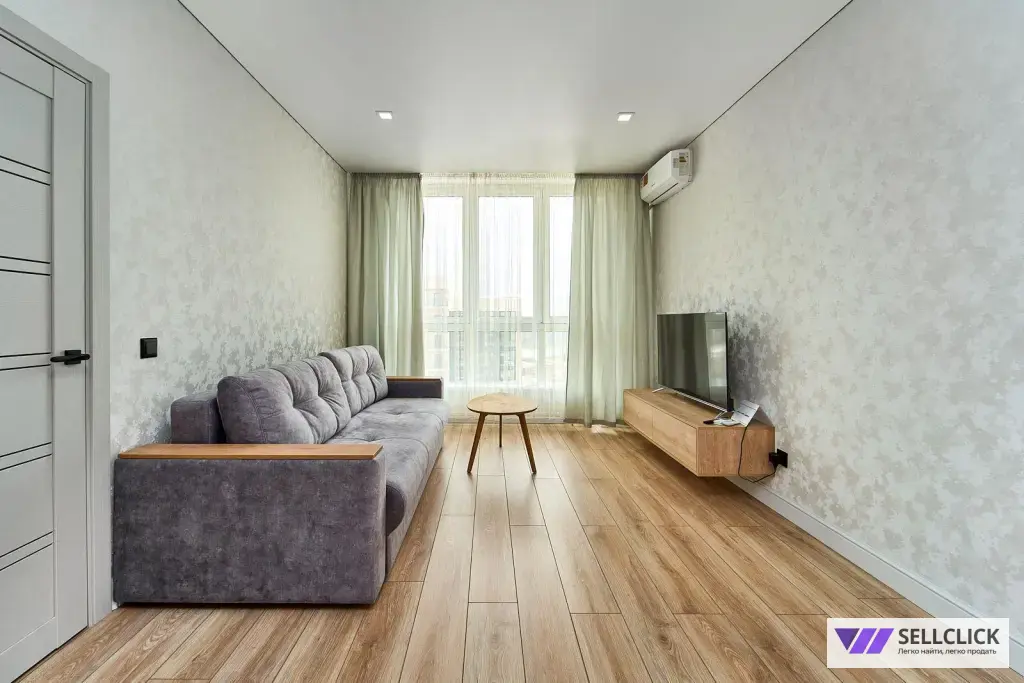 Квартира 1 комната, 40 м², 24/24 эт., Агент