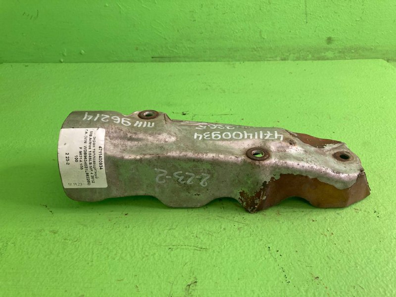 Экран теплозащитный MERCEDES-BENZ ACTROS MP 4