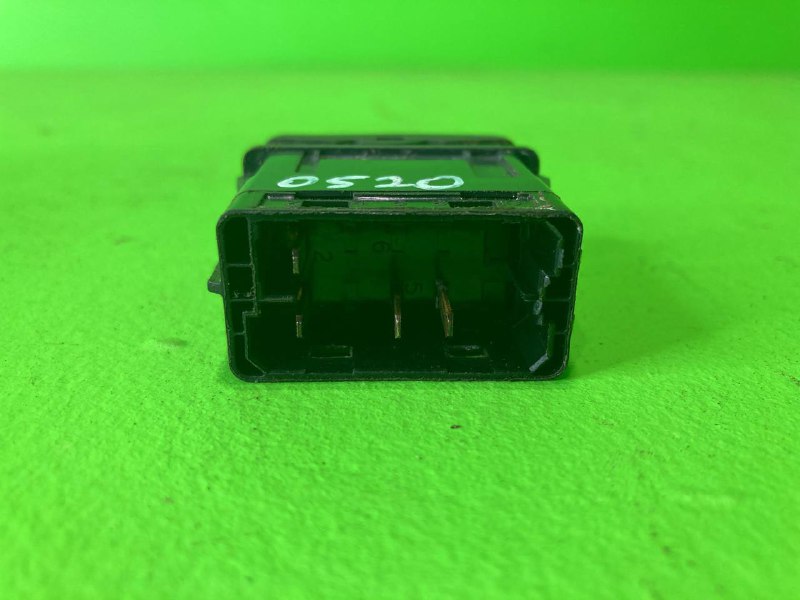 Включатель клавишный RVI PREMIUM