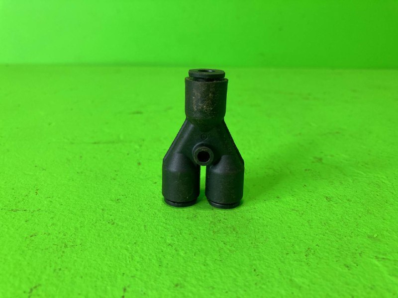 Соединитель Y-образный 6/6/6mm RVI PREMIUM