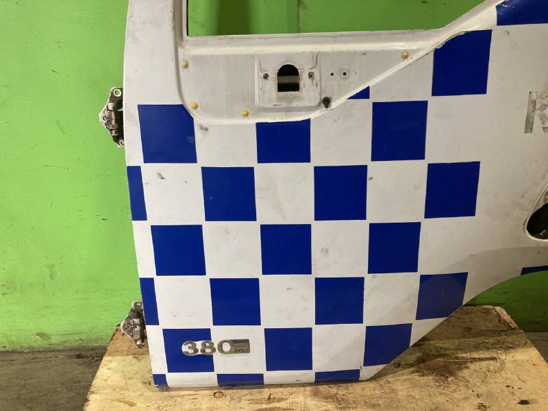 Дверь RVI PREMIUM