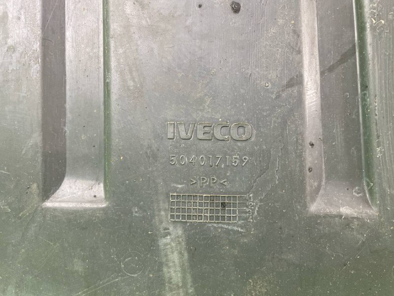 Крыло кабины IVECO STRALIS