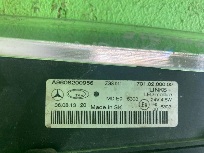 Фонарь MERCEDES-BENZ ACTROS MP 4