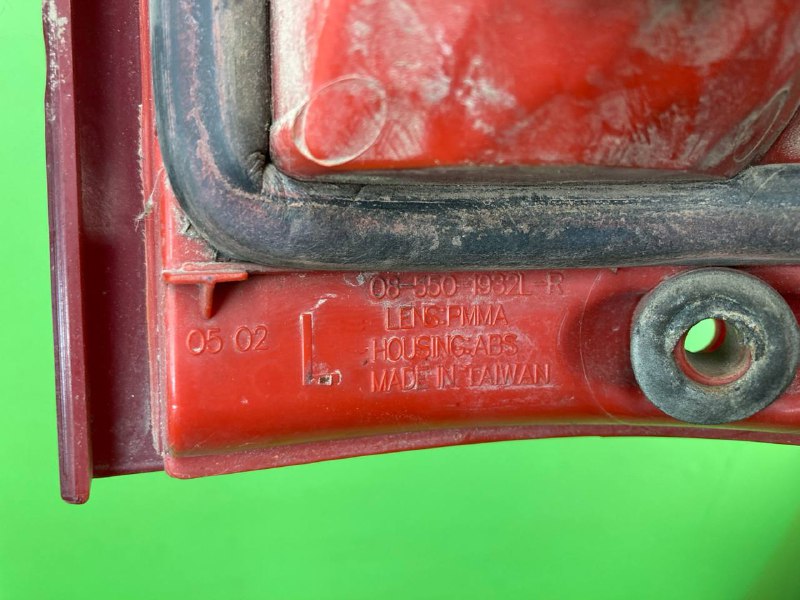 Фонарь задний VOLVO FM9