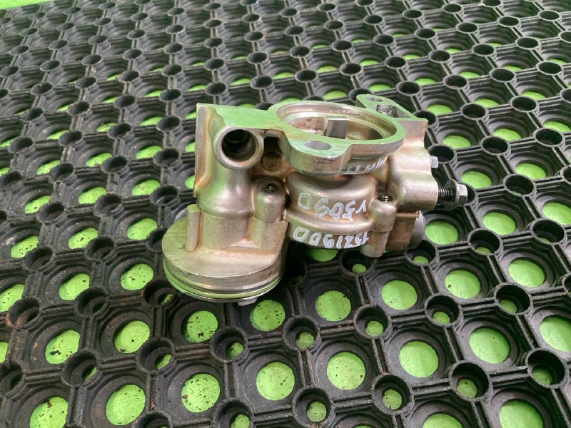 Насос масляный КПП VOLVO FH12