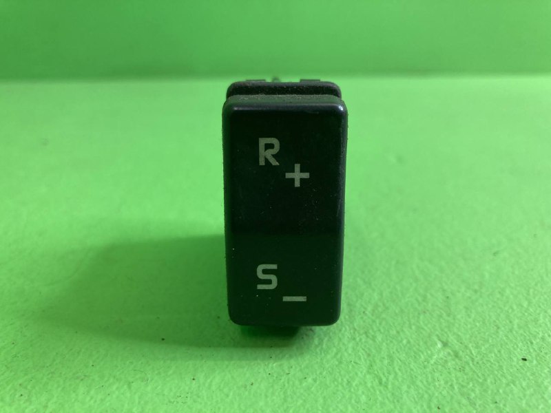 Включатель клавишный RVI PREMIUM