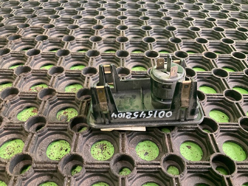Выключатель KAMAZ 5490-S5