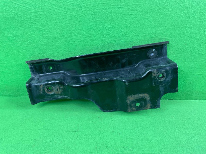 Кронштейн ручки капота FAW J7
