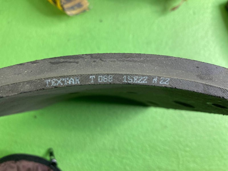 Накладки тормозные STD MAN TGX