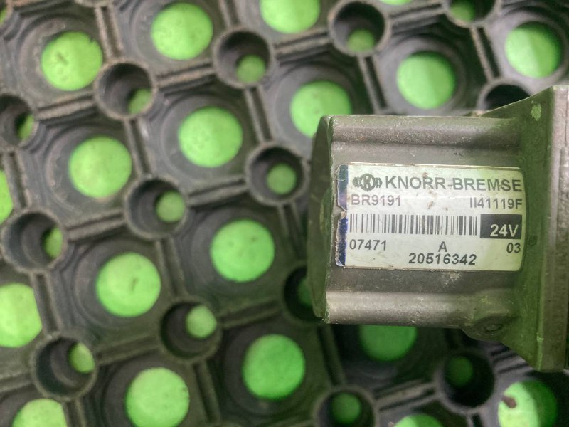 Магнитн клапан ABS байонетDIN RVI PREMIUM