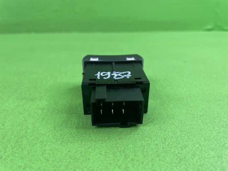 Переключатель FAW J7