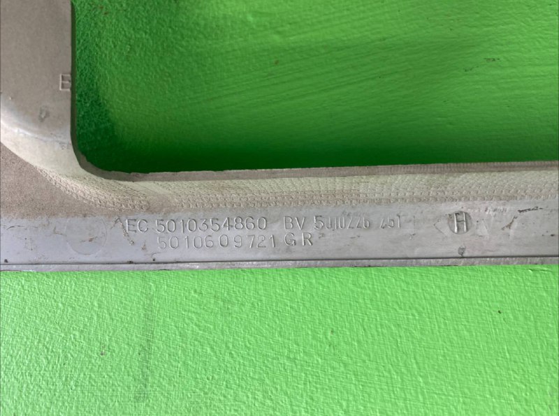 Люк крыши кабины RVI PREMIUM