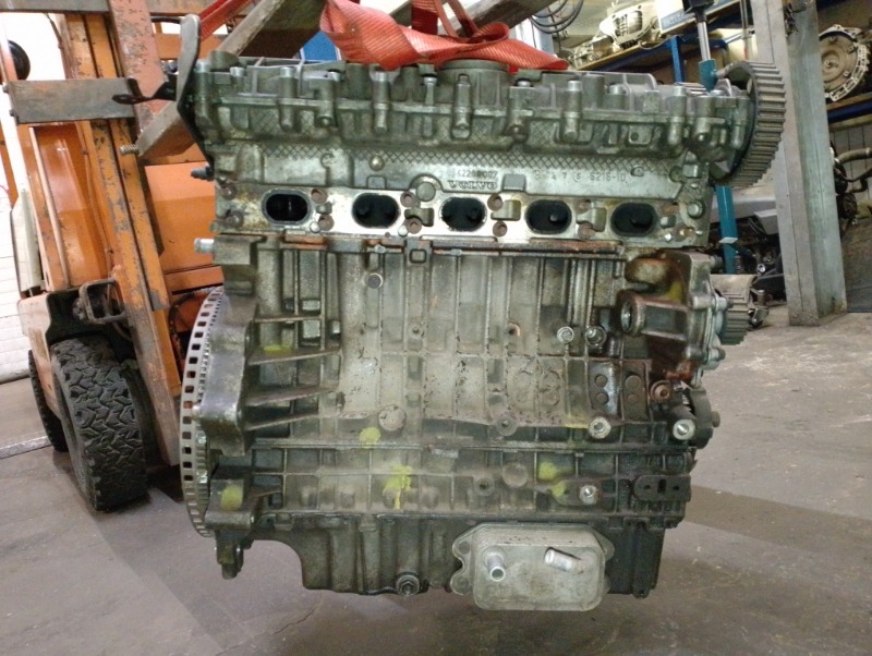 Двигатель голый столб B5244S Volvo S60 S40 \nСостояние, как на фото.\nБез пробега по РФ. \nПривезли из Европы под клиента.
