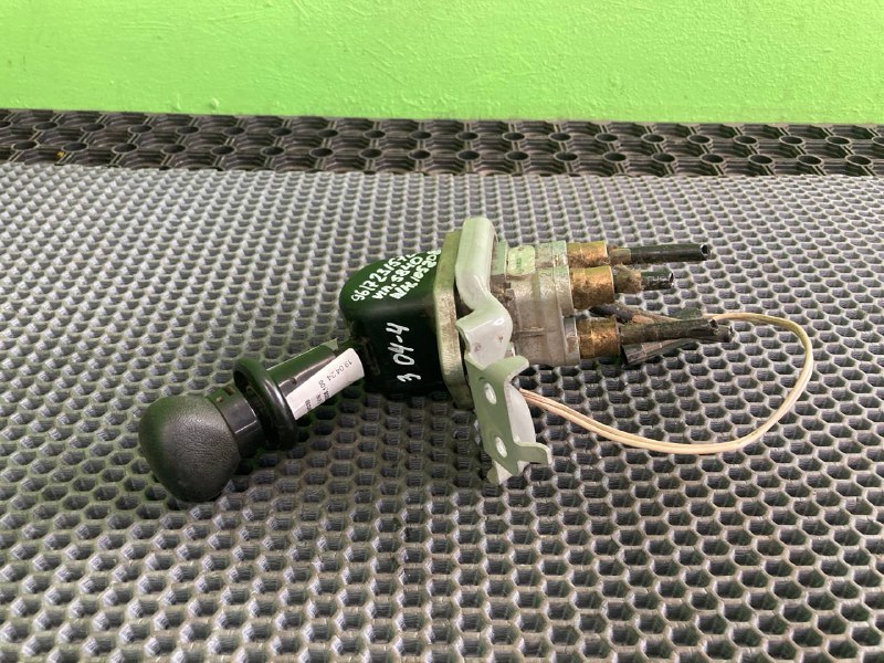 Кран стояночного тормоза KAMAZ 5490-T5