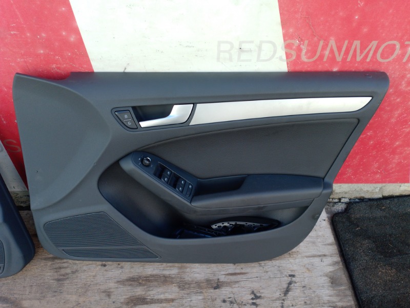 Дверные карты обшивки дверей передние на Audi A5 8T / Ауди А5 8T 2007-2011г\nОригинал.\nВ отличном состоянии. Без дефектов.\nКонтрактная запчасть из Японии. \nГарантия на установку и проверку.\nОтправим в регионы ТК.\nНа этот автомобиль есть и другие запч
