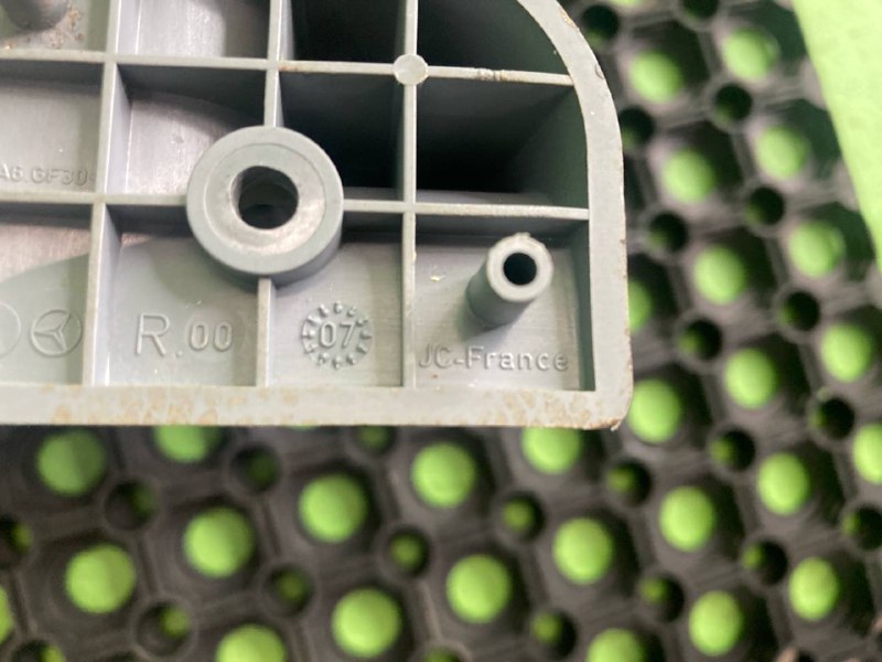 Козырек солнцезащитный MERCEDES-BENZ ACTROS MP II