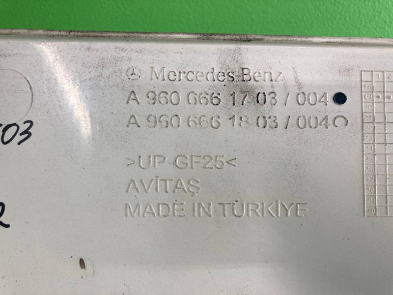 Подножка MERCEDES-BENZ ACTROS MP 4