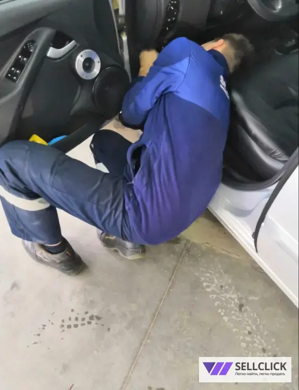 Вскрытие авто , без повреждений.