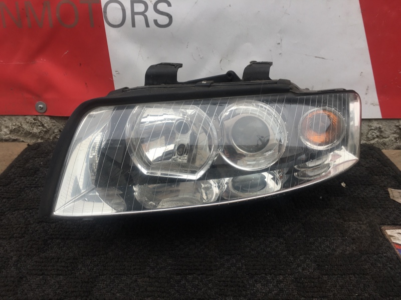 Фара передняя левая на Audi A4 B6 / Ауди А4 Б6 2000-2004г.  Оригинал.