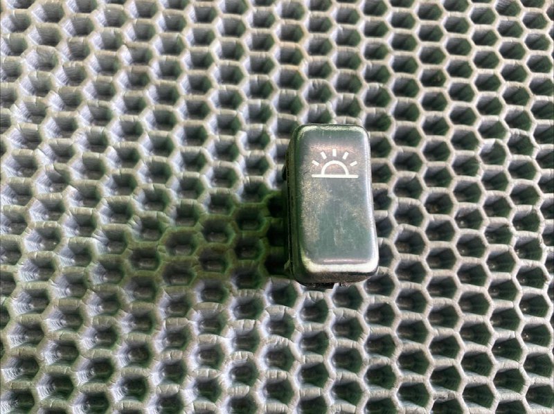 Выключатель клавишный MAN TGA