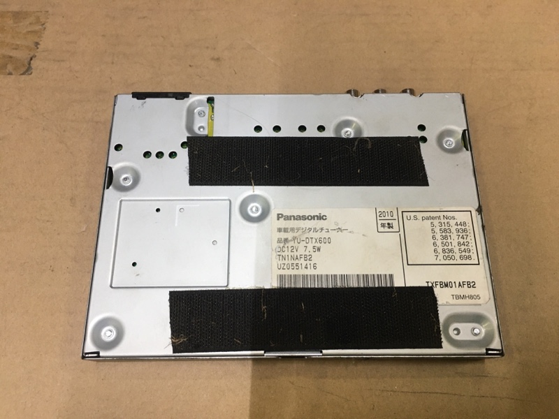 Автомобильный мультимедиа цифровой ТВ тюнер, TV-тюнер Panasonic Strada TU-DTX600 на Audi A6 C6 4F / Ауди А6 С6 2006-2012г.\nОригинал.\nВ отличном состоянии. Рабочий.\nКонтрактная запчасть из Японии. Гарантия на проверку. Отправим в регионы Т