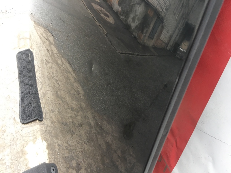 Капот на Audi A6 C6 4F / Ауди А6 С6 2006-2012 г.\nОригинал.\nВ отличном состоянии. Без жучков и коррозии.\nКонтрактная запчасть из Японии.\nОтправим в регионы ТК.\nПрименимость:\nAudi A6 C6 4F 2006-2012г.