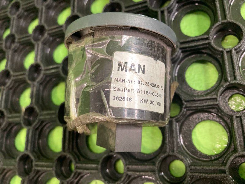 Выключатель MAN TGA