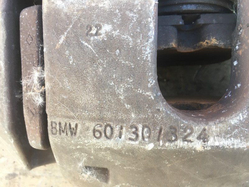 Суппорт тормозной передний правый БМВ Е60 Е61 / BMW 5 Е60 Е61 2003-2009г.