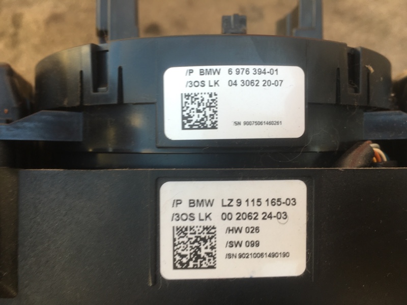 Переключатель подрулевой в сборе с SRS на БМВ Е60 Е61 / BMW 5 Е60 Е61 2003-2009г. \nОригинал. В отличном состоянии. Без дефектов. \nКонтрактная запчасть из Японии. Без пробега по РФ. \nОтправим в регионы ТК.