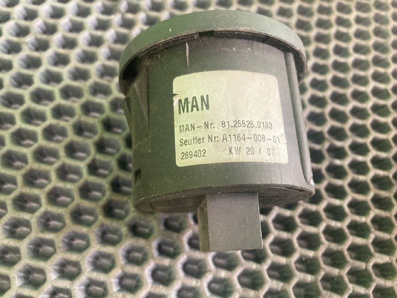 Выключатель MAN TGA