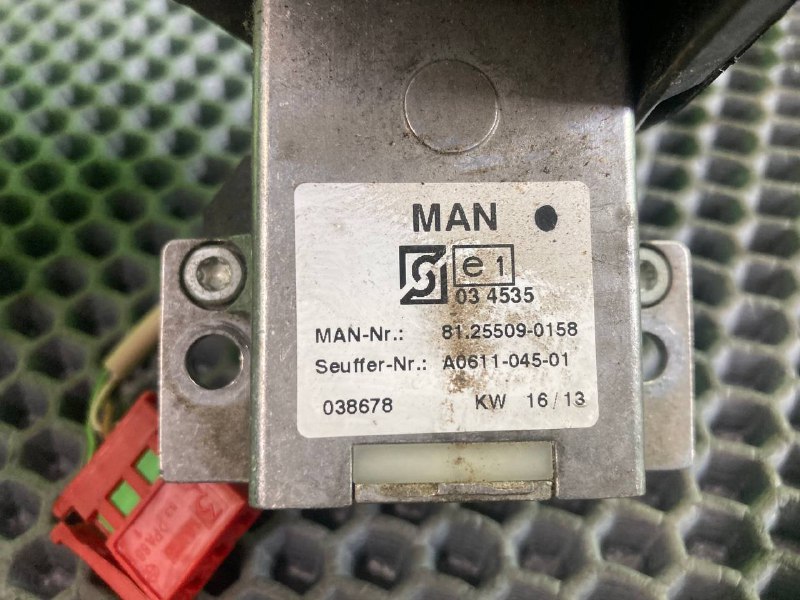 Переключатель подрулевой MAN TGX