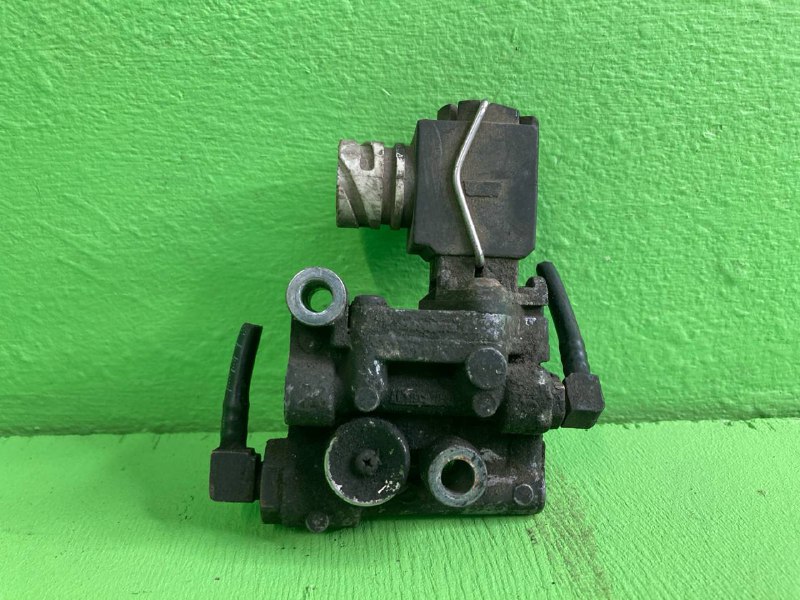 Клапан отключающий MAN TGX