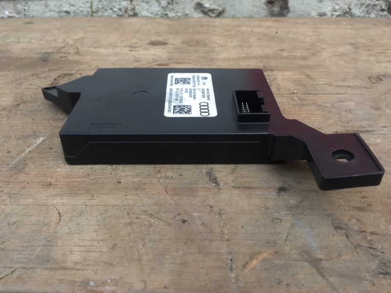 Блок управления бесключевым доступом Kessy на Audi A6 C6 4F / Ауди А6 С6 2006-2012г. Оригинал. В отличном состоянии. Рабочий. Контрактная запчасть из Японии. Гарантия на проверку. Отправим в регионы ТК