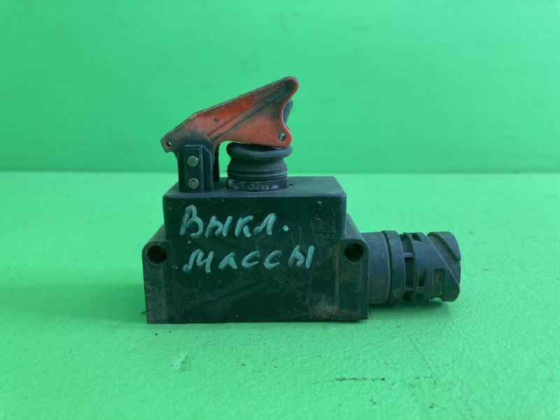 Выключатель массы MAN TGA