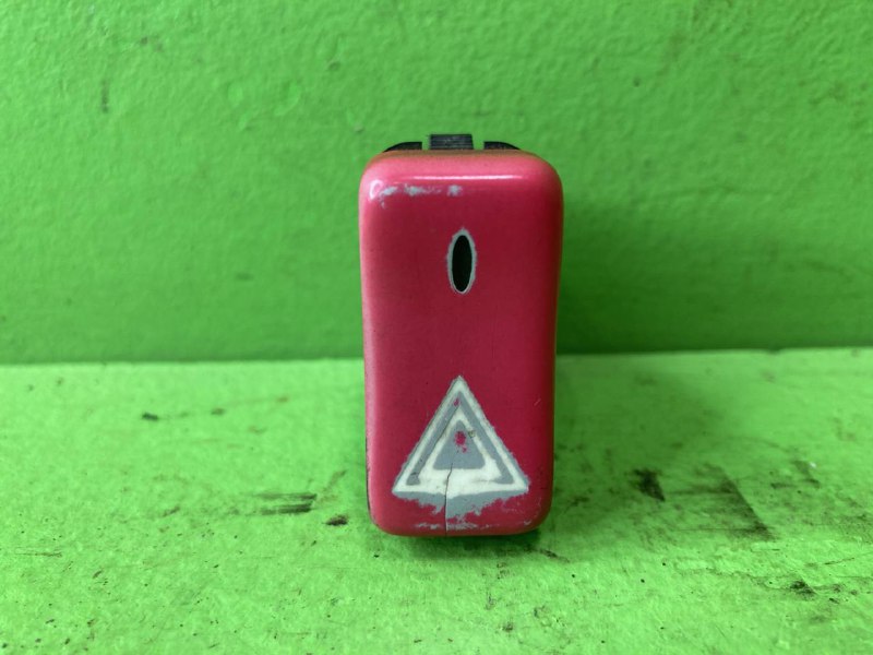 Включатель аварийной сигнализации MAN TGA