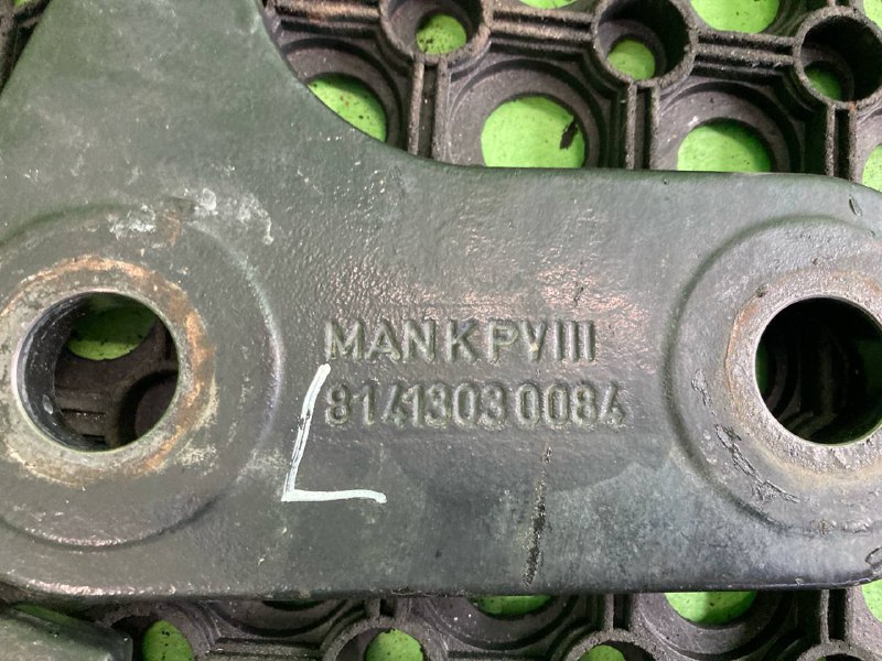 Серьга рессоры MAN TGX