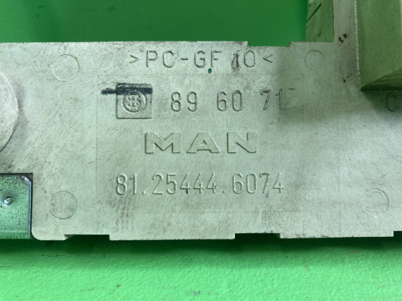 Блок электронный MAN TGA