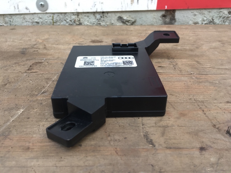 Блок управления бесключевым доступом Kessy на Audi A6 C6 4F / Ауди А6 С6 2006-2012г. Оригинал. В отличном состоянии. Рабочий. Контрактная запчасть из Японии. Гарантия на проверку. Отправим в регионы ТК
