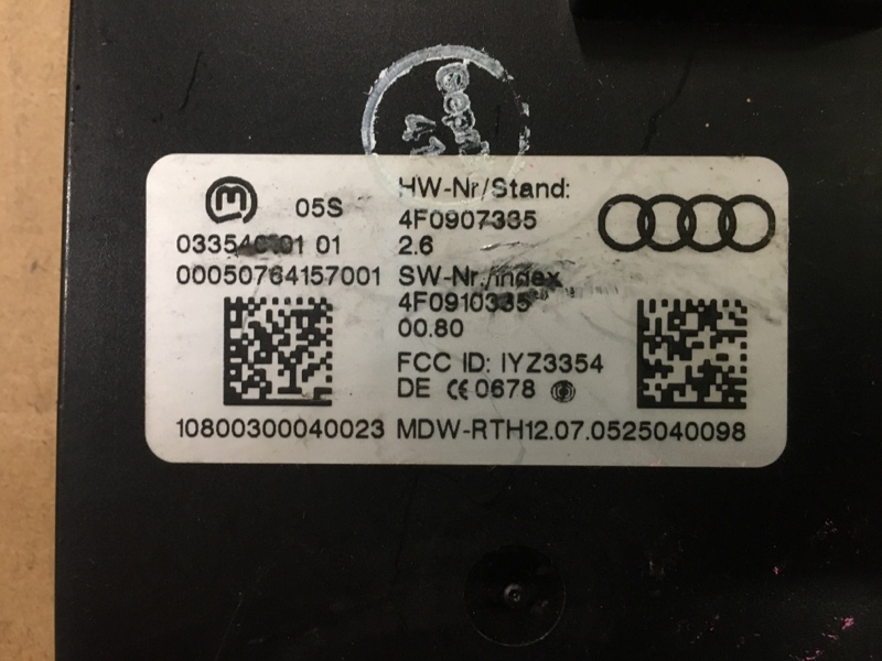 Блок электронный управления бесключевым доступом kessy блок комфорта на Audi A6 C6 4F / Ауди А6 С6 2006-2012г.\nОригинал.\nВ отличном состоянии. Рабочий.\nКонтрактная запчасть из Японии. Гарантия на проверку. Отправим в регионы ТК.