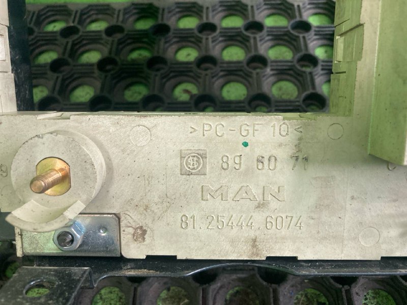 Блок электронный MAN TGA