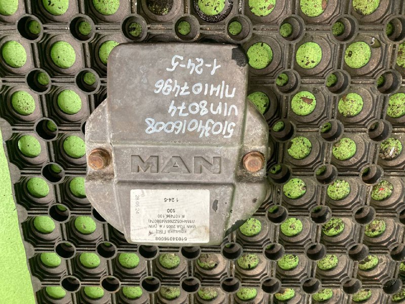 Крышка ГБЦ MAN TGA