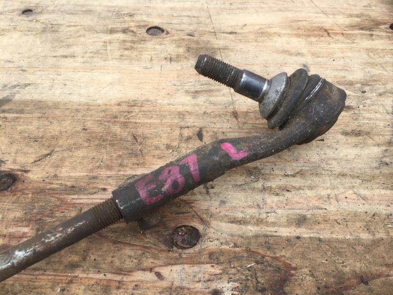 Наконечник тяга рулевая левая, правая BMW 1 116i E87 E81 / БМВ 116 Е87 Е81 2004-2011г. Оригинал. В отличном состоянии. Пыльники целые. Шаровые без люфтов. Цена за 2шт. Контрактная запчасть из Японии. Без пробега по РФ. Отправим в регионы ТК. Применимость: